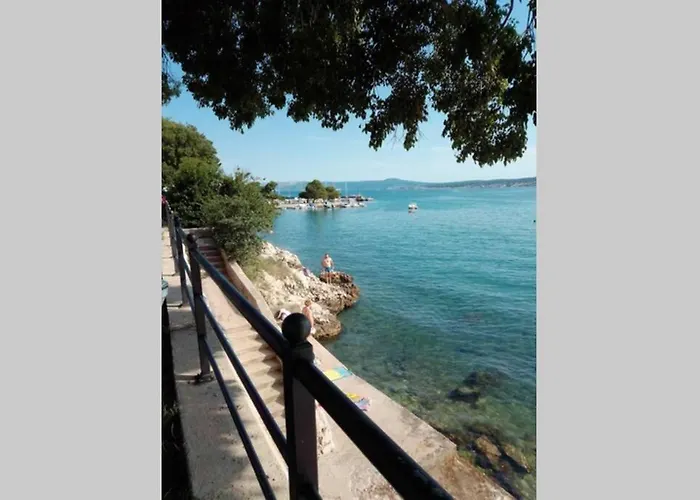 Apartments Sany With Pool - Crikvenica